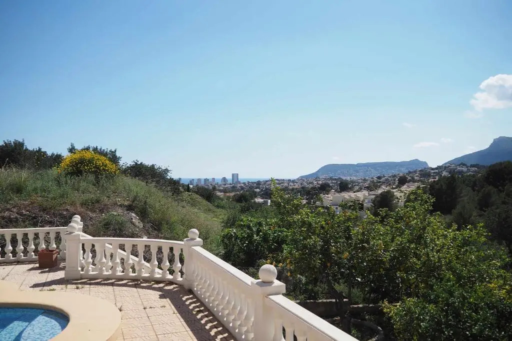 Disfruta del relax en villa independiente con gran piscina privada de 11mx5