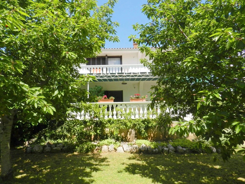 Apartment Tonkica Flower Garden