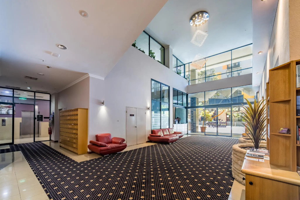 Starwest Apartments Alderney On Hay