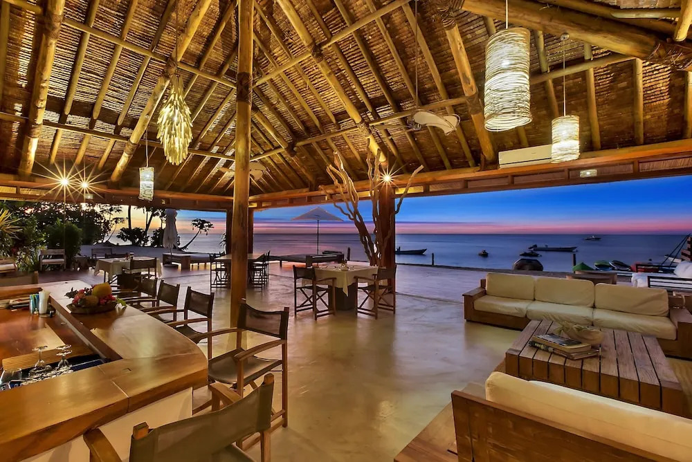 Tides Reach Resort