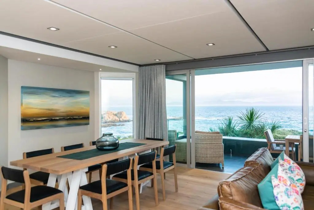 Bayview 203