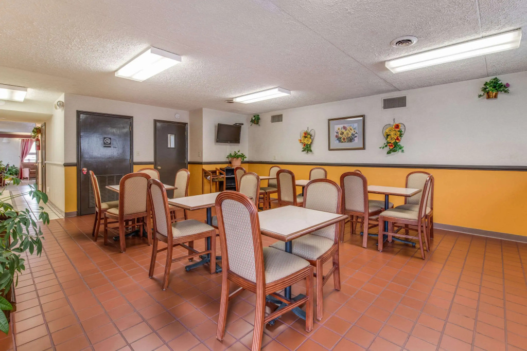 Econo Lodge Eden