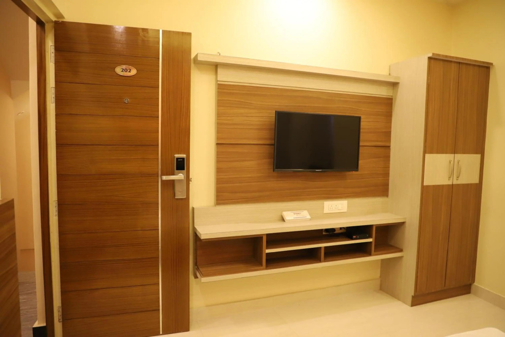 HOTEL PERFECT PLAZA
