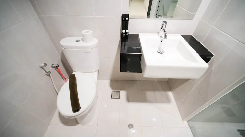 Best Location And Comfy 1Br At Praxis Apartment