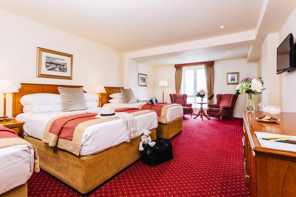 Galway Bay Hotel Conference & Leisure Centre