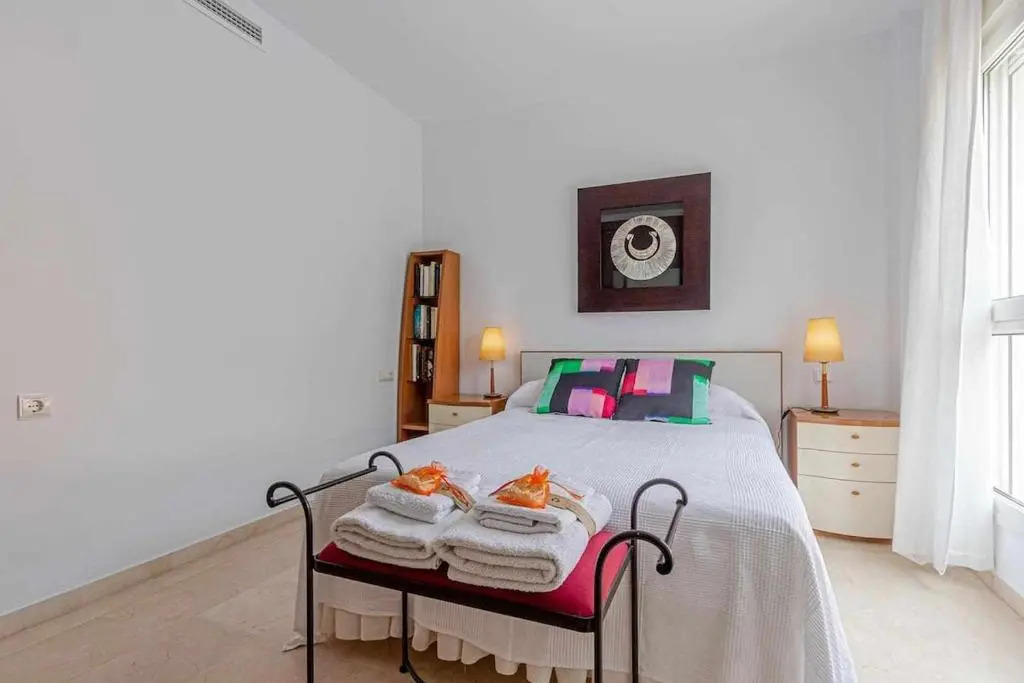 797 Holiday Rentals - Elegante apartamento para 2 en Torremolinos.