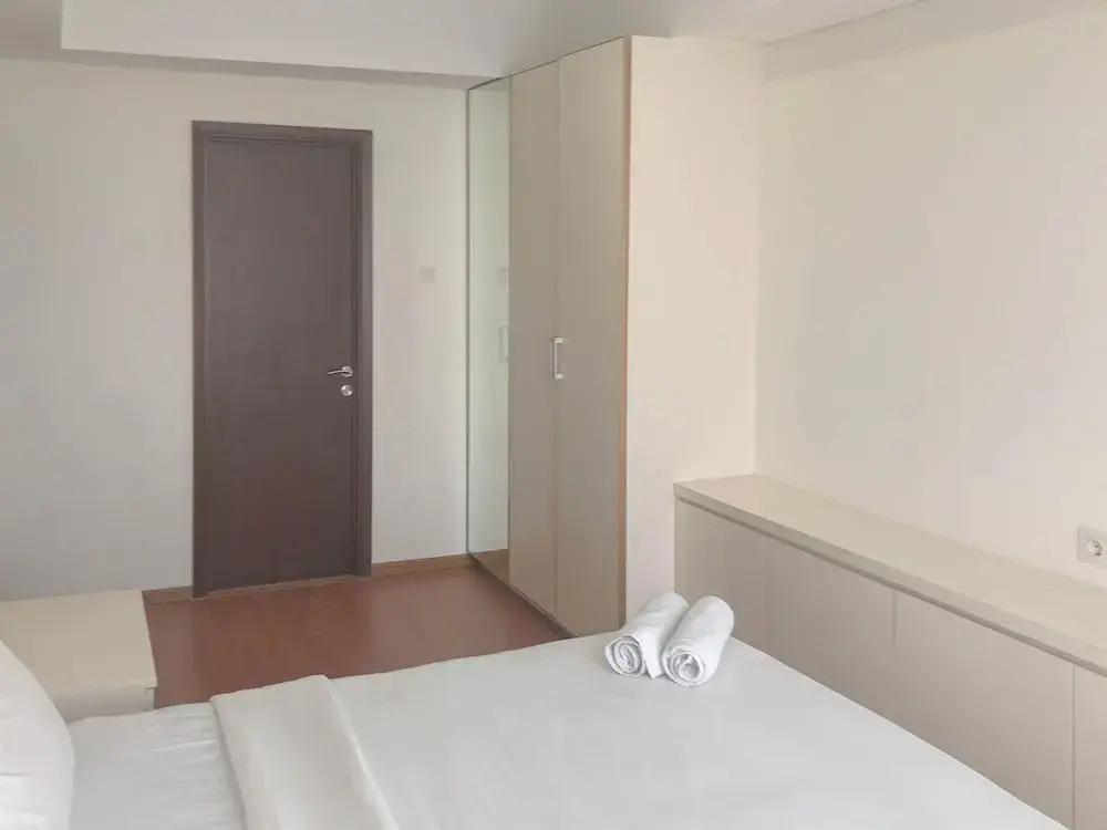 Pleasant And Calm 2Br At Grand Sungkono Lagoon Apartment