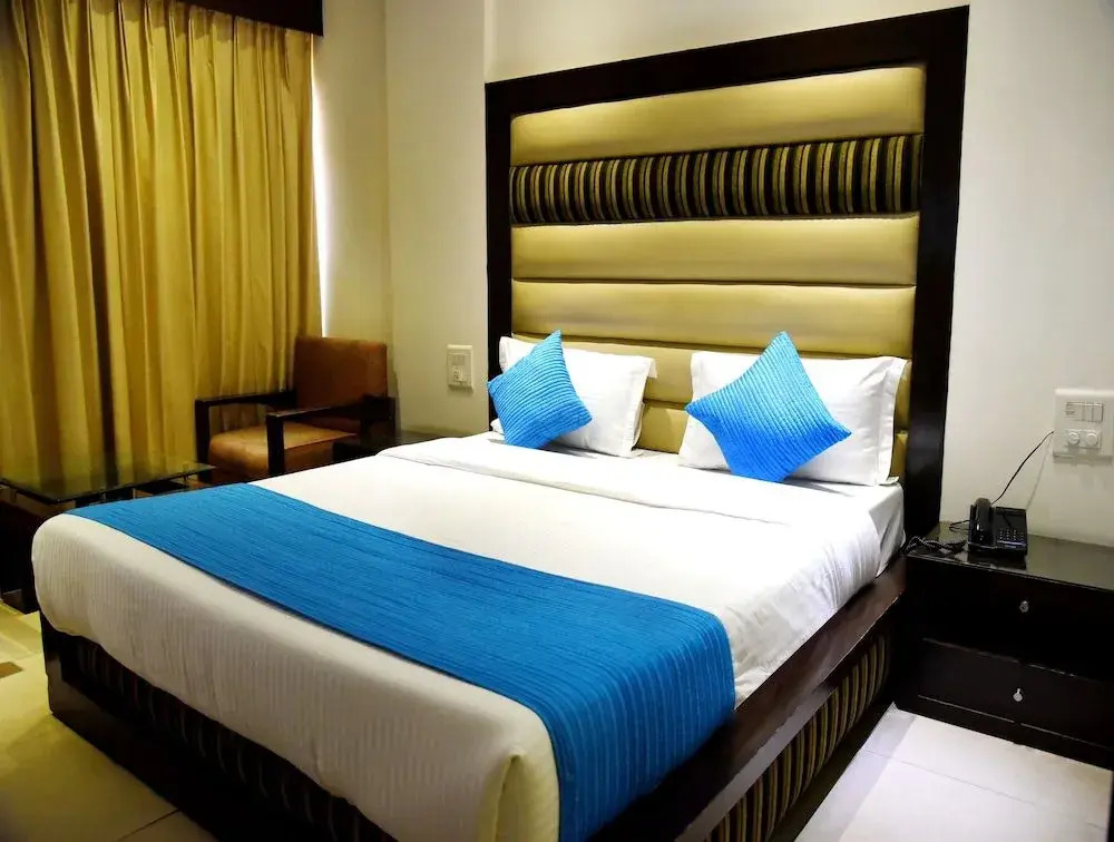 Hotel Landmark - Centre of City Chandigarh