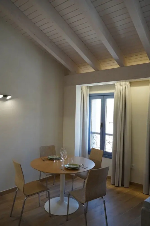 VILLAGRADO Suites AT3LLaves