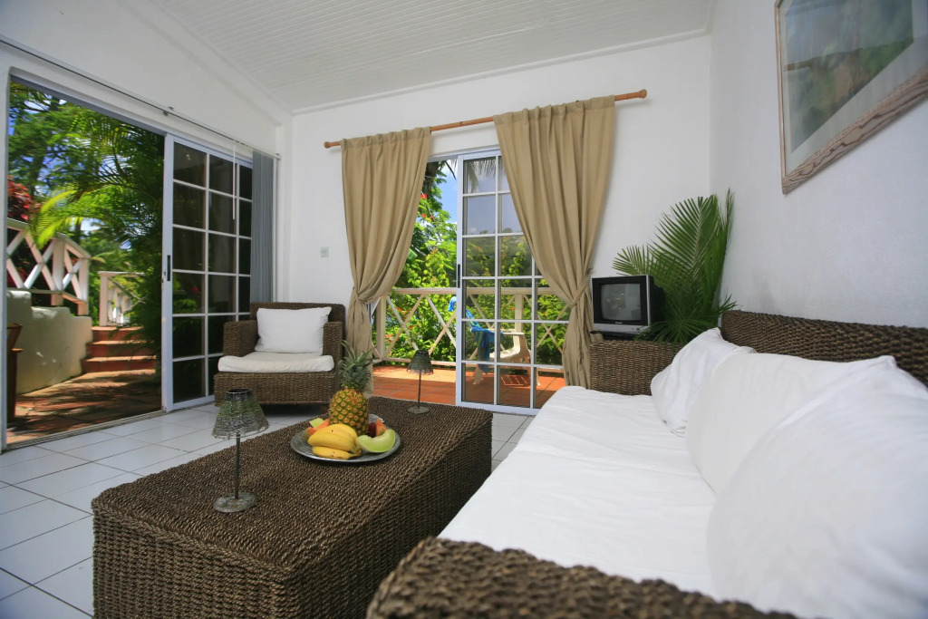 Marigot Beach Club & Dive Resort