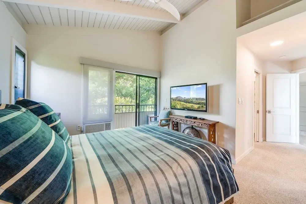 Extraordinary Molokini Views, Spectacular Renovation, New Split AC, Ocean Views!