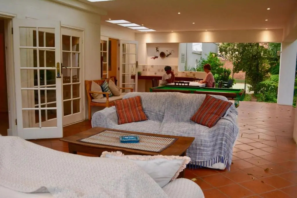 4 Living Guesthouse