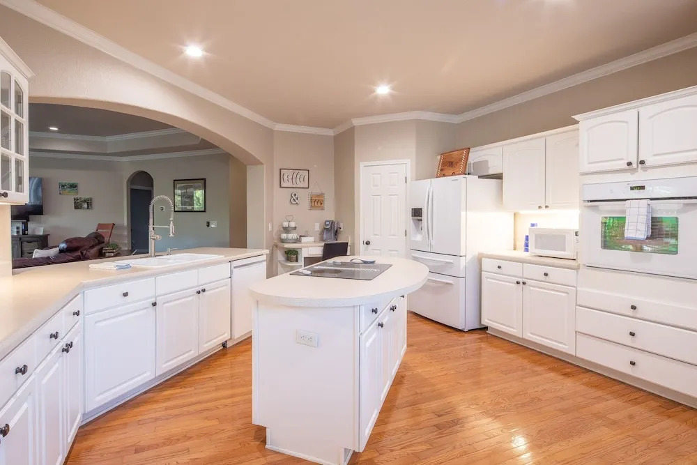 Reel Simple 4 Bedrooms 2 Bathrooms Home