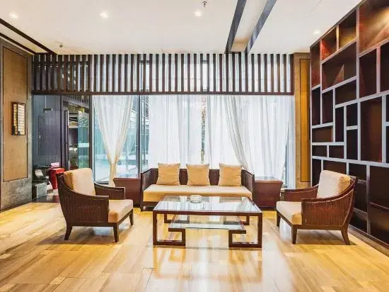 Jindaoxia Liangjiang Holiday Hotel