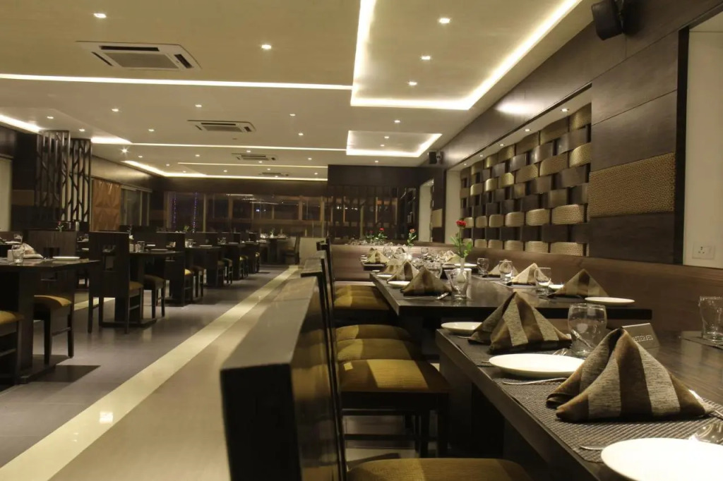 Hotel Platinum Inn