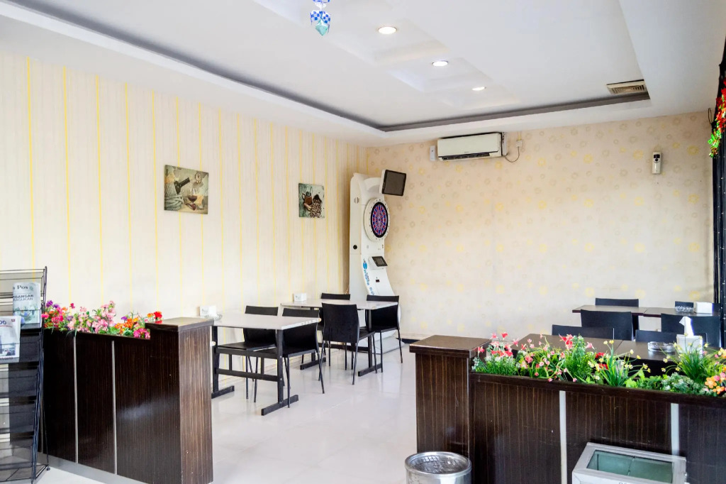 OYO 1103 Hotel Prima