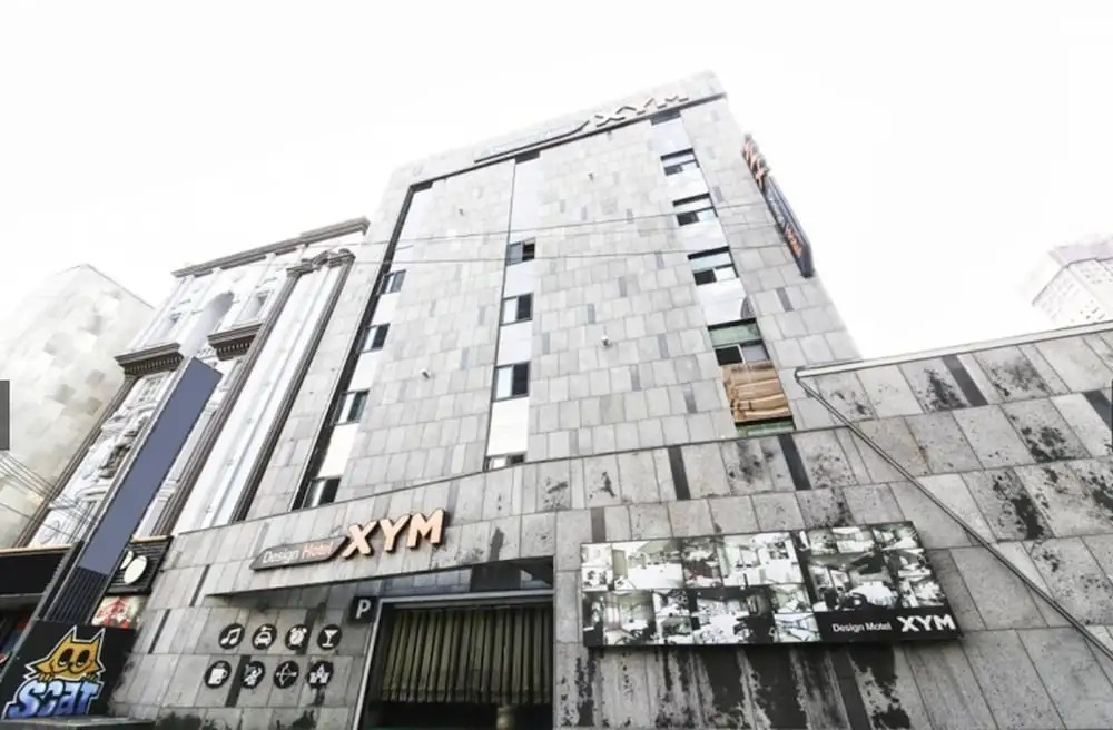 XYM Motel