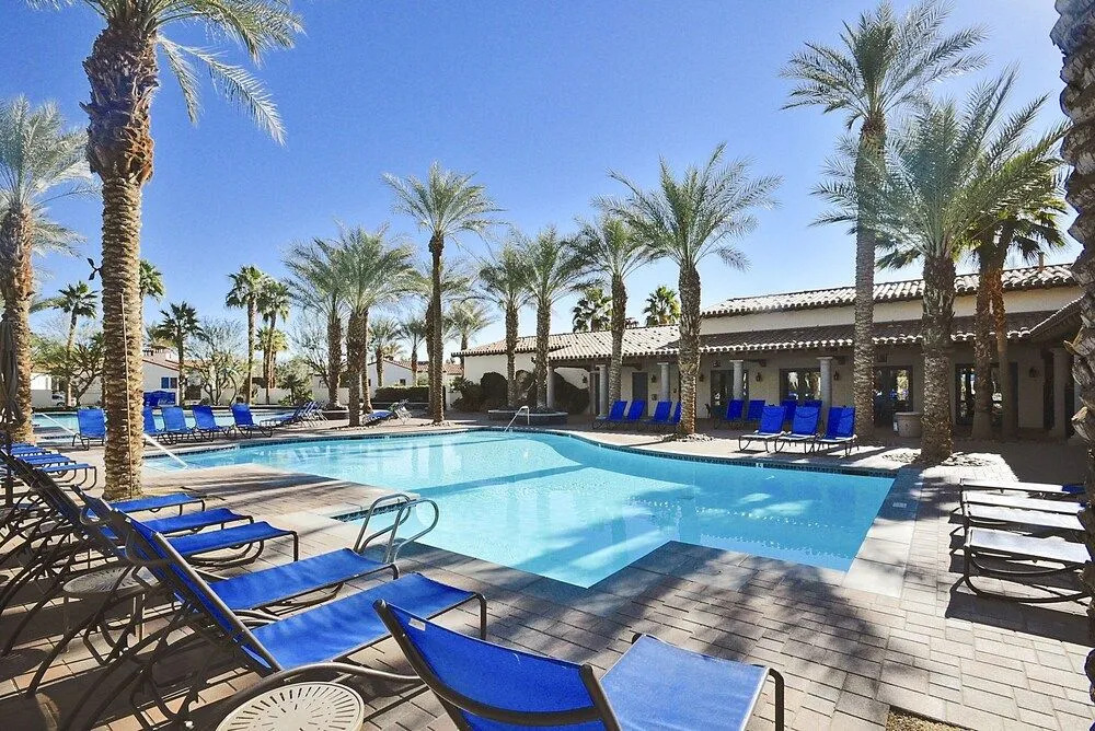 Deluxe King Casita 1 Bedroom Condo by RedAwning