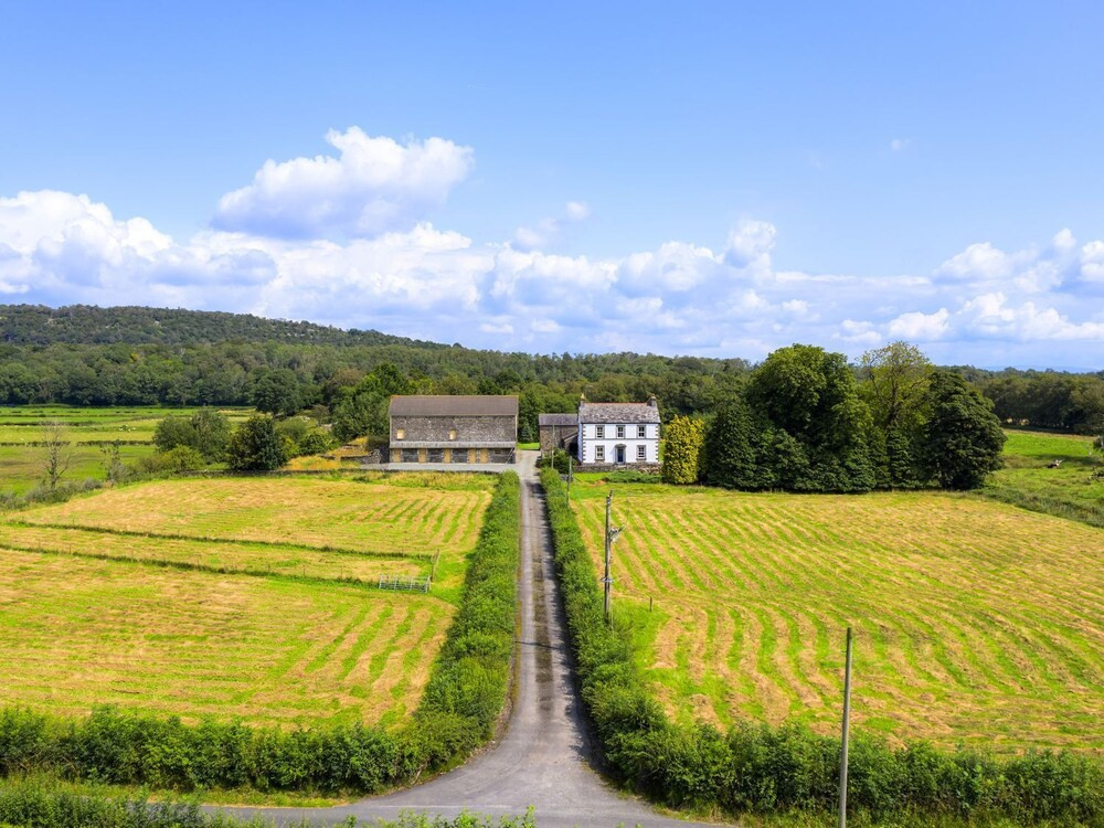 Grove House