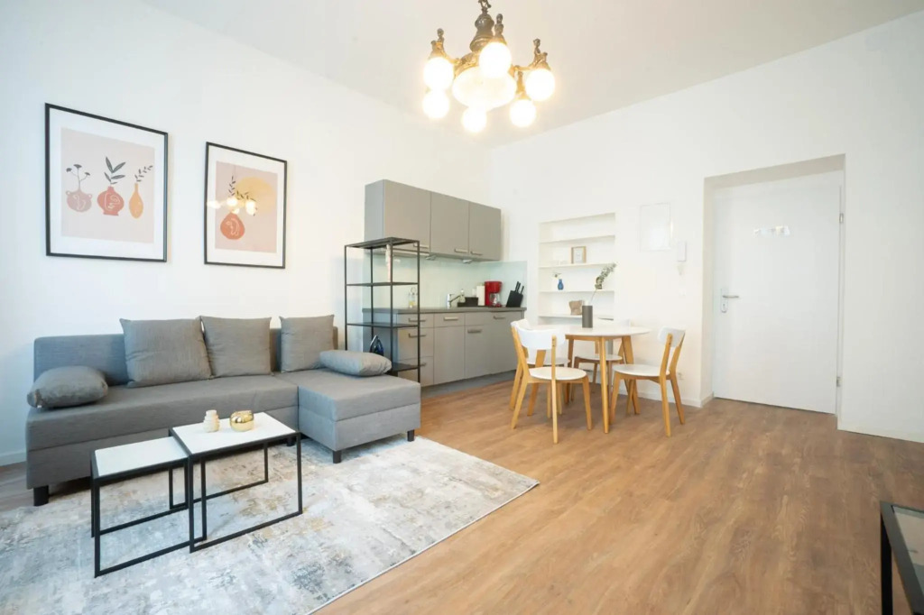 Sunny apartment in Leopoldstad + terrace with grill