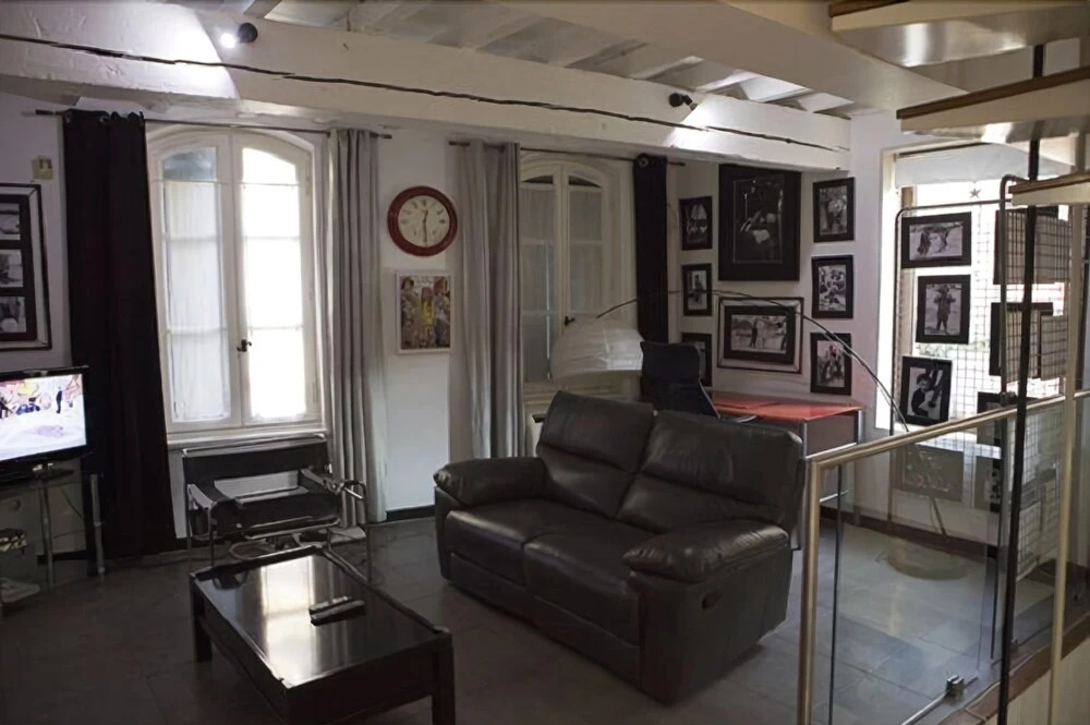 Maison de ville entière avec garage