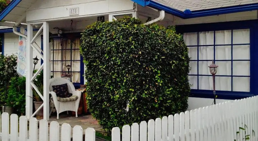 Ideal Laguna Beach Cottage