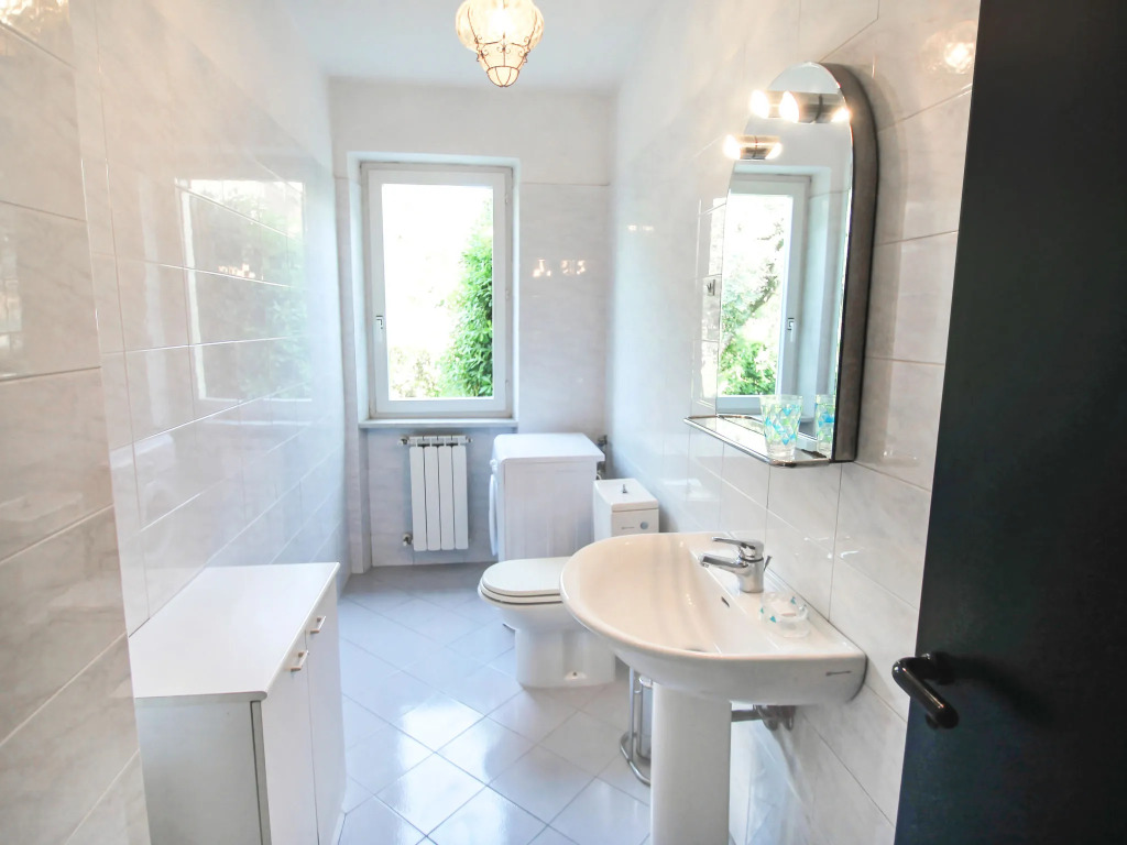 Holiday Home Lucerna Due-5 by Interhome