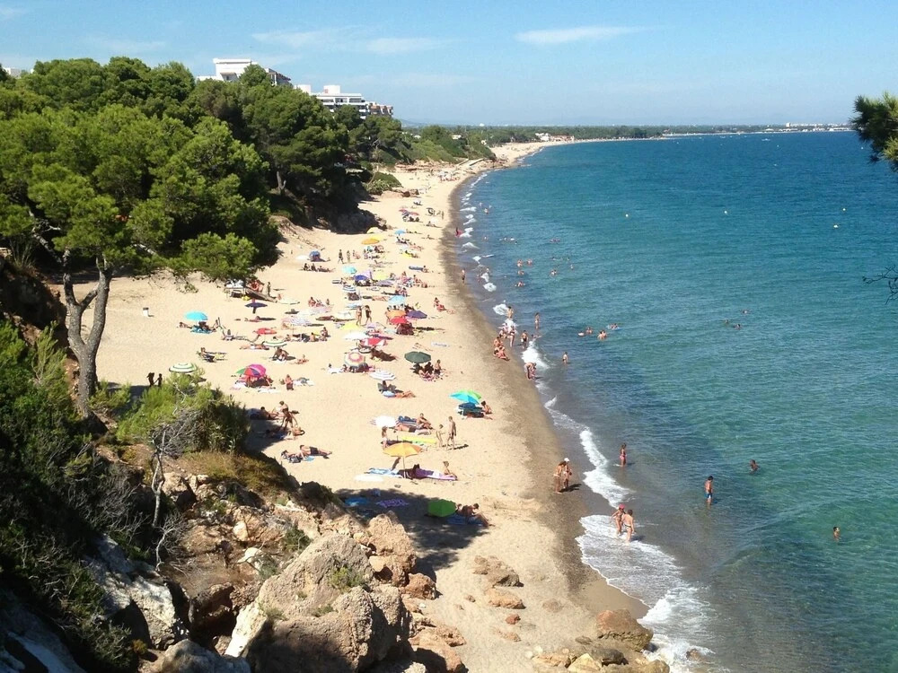 House With 4 Rooms in Miami Platja, With Private Pool, Enclosed Garden
