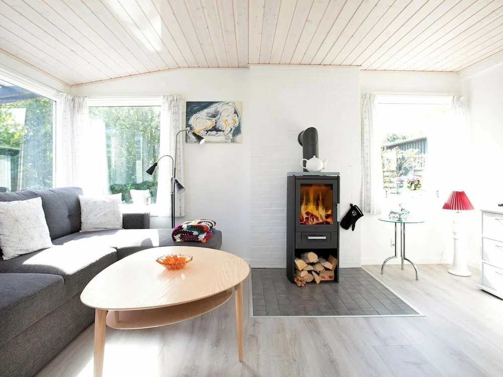 2 Bedroom Stunning Home In Kalundborg