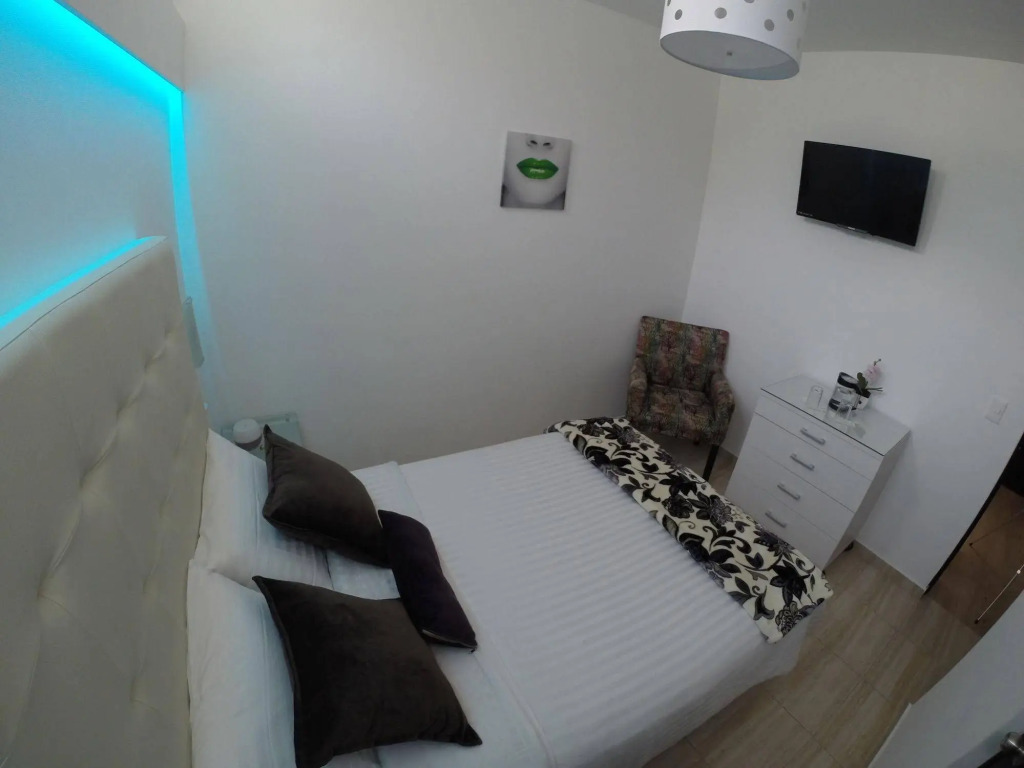Condesa 185