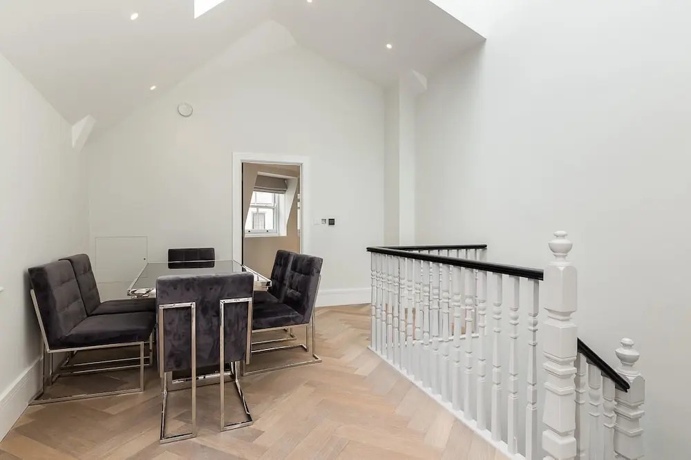 Incredible 6 Storey 4 bed Luxury House in St James