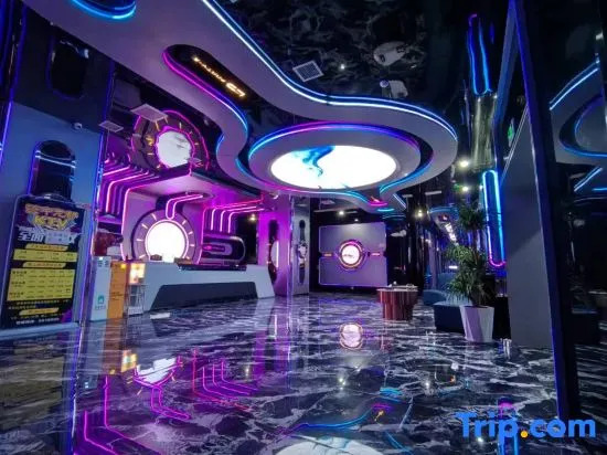 Longdu Tianjiao Hotel (Zizhong Passenger Transport Center Yulu Branch)