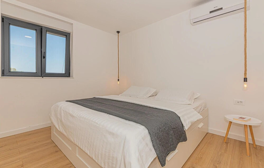 Gorgeous Home In Sibenik