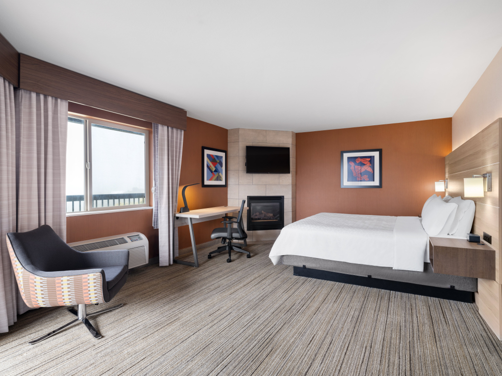 Holiday Inn Express Fort Bragg by IHG