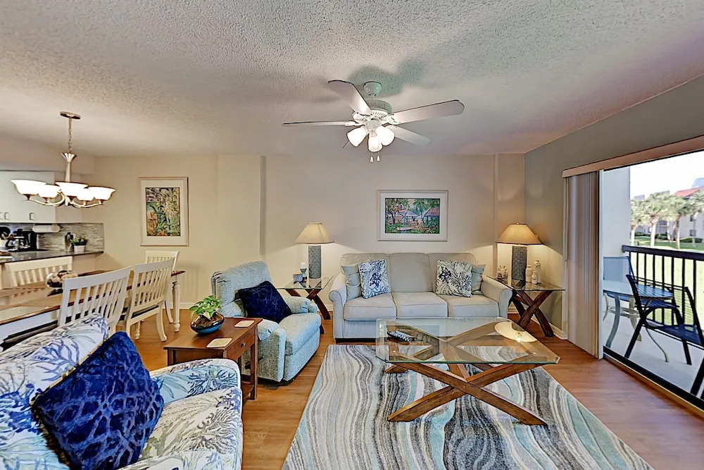 Freedom by the Sea Ii: Ocean-View, Pools & Tennis Condo