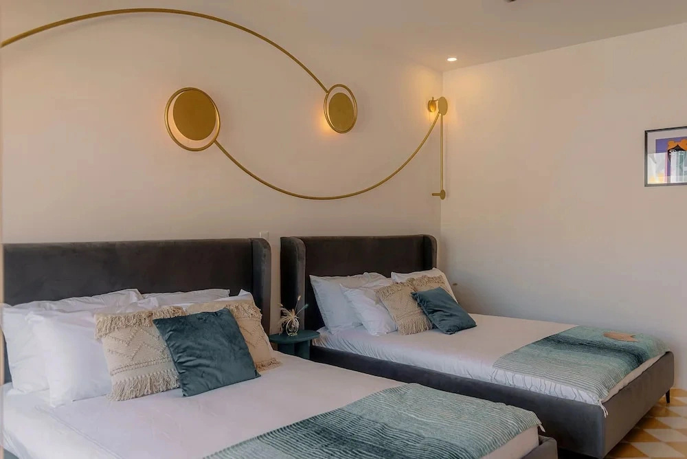 Hotel Amavi