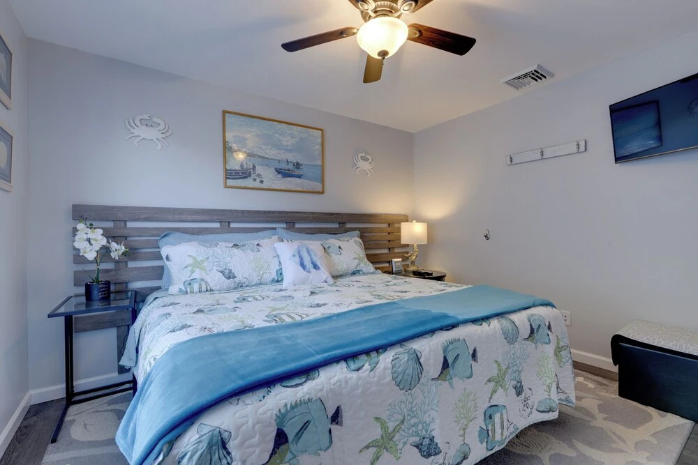 Coastal Getaway w/ Porch, 2 Mi to Niantic Beach!