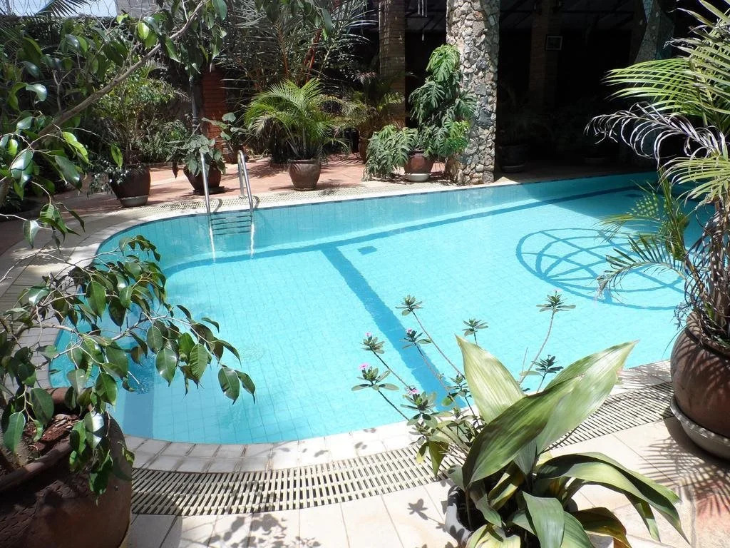 Tropical Towers Apartments
