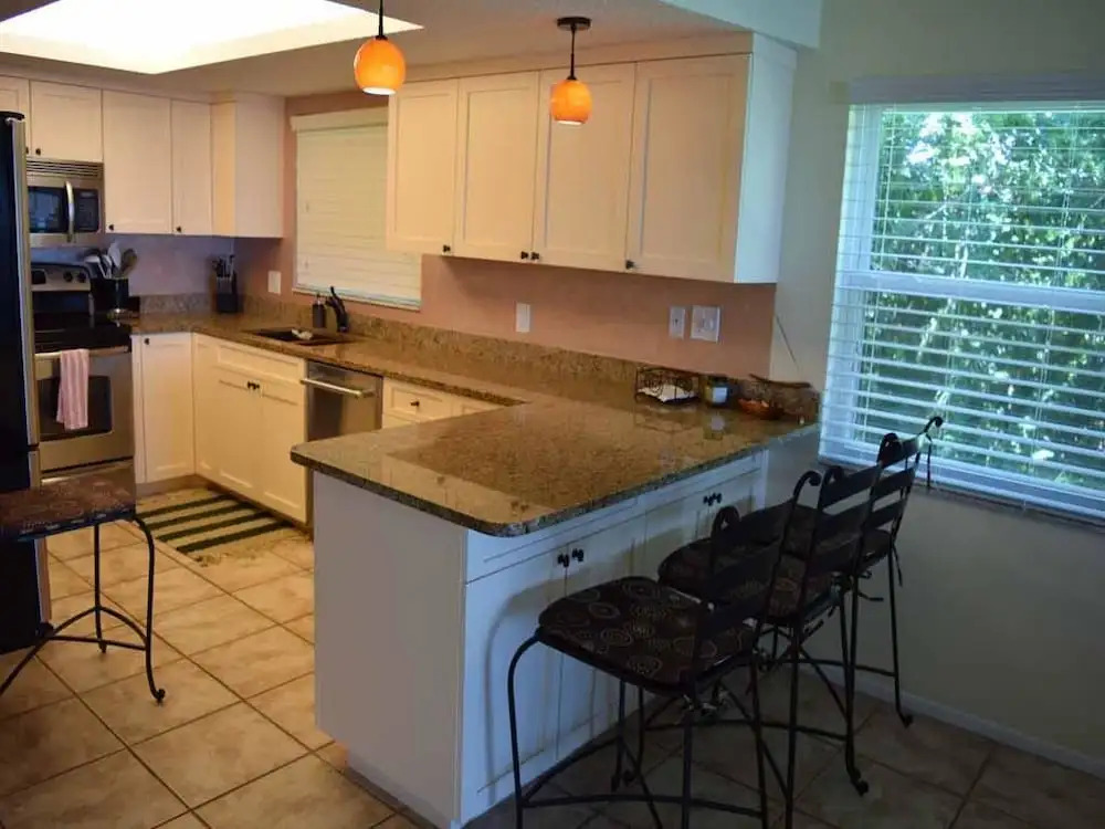 Westbay Cove South 745