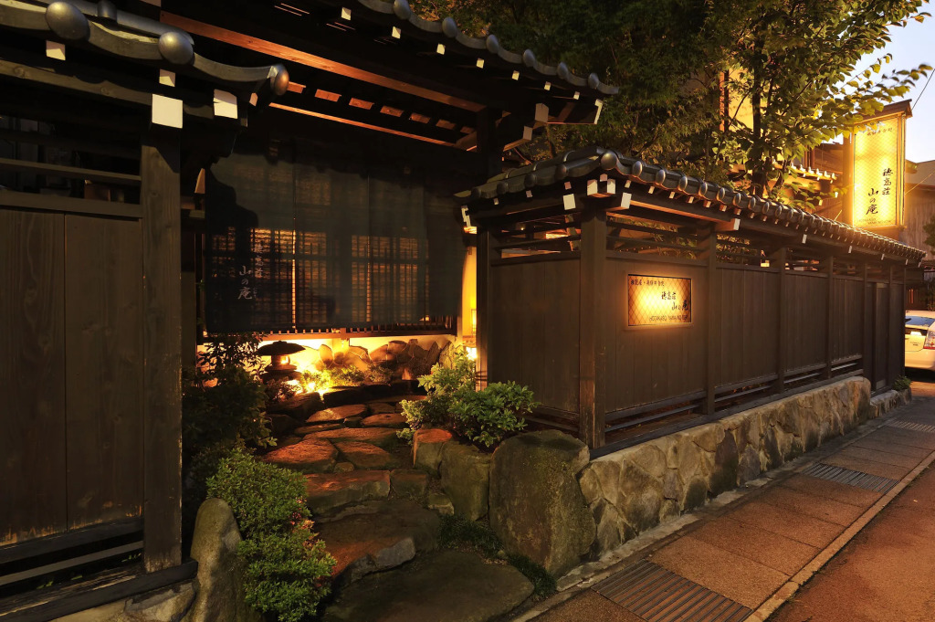 Hida Takayama Hodakaso Yamano Iori