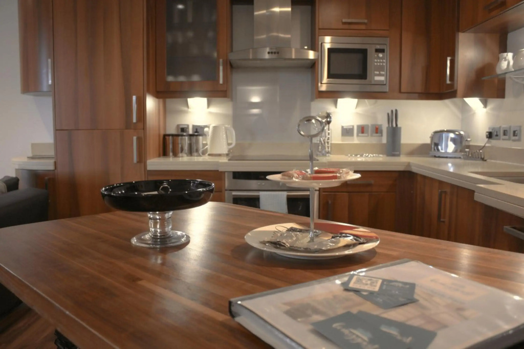 Merchants Place Apartment