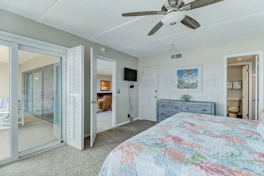 445 Amelia By The Sea 3 Bedroom Condo by RedAwning