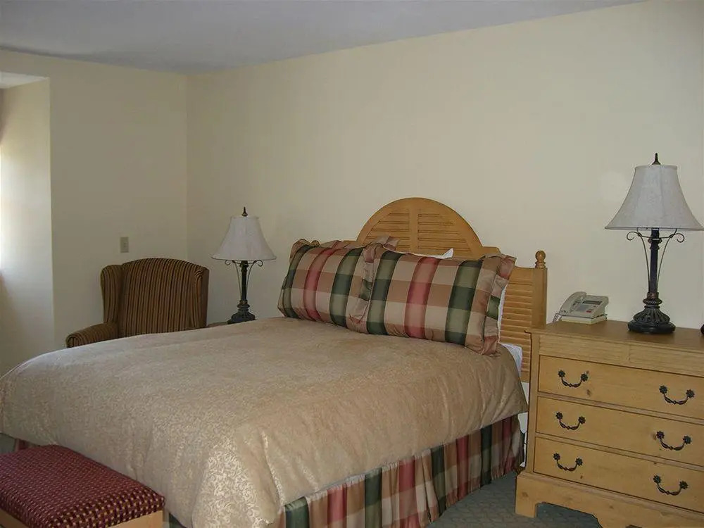 The Blackbird Lodge