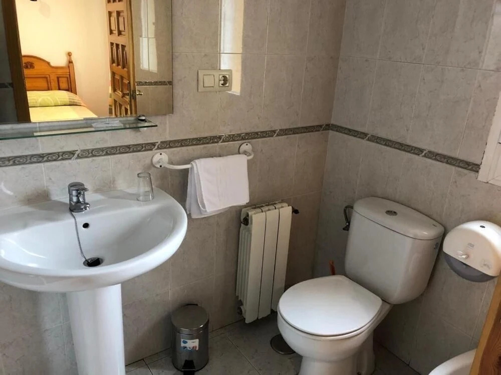 Hostal Arias