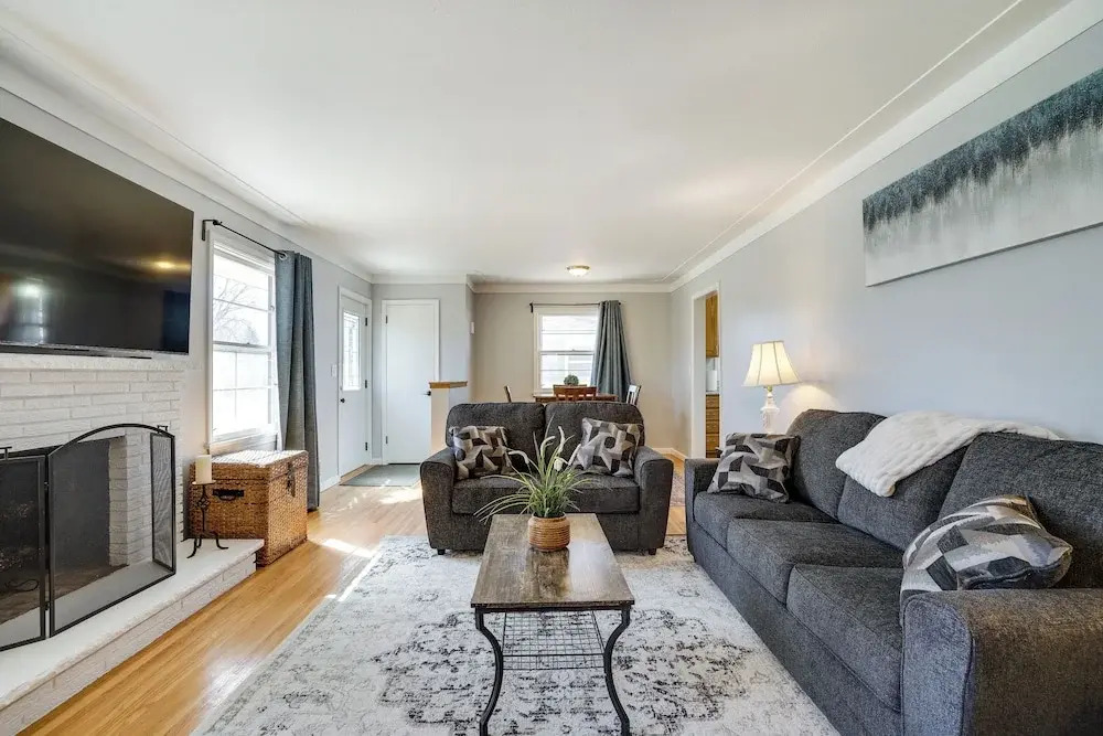 Inviting Minneapolis Vacation Rental w/ Game Room!