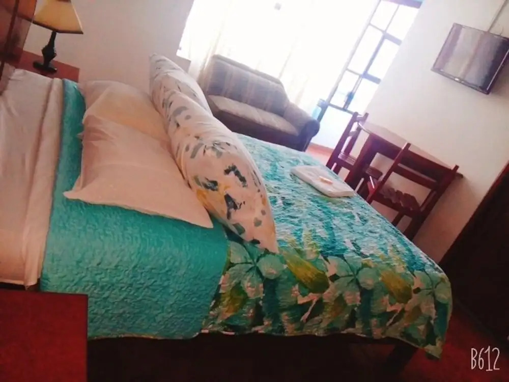 Alpamayo Guest House II B&B