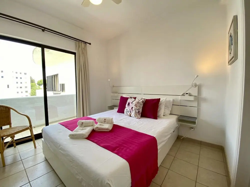 Vilamoura Twins 1 With Pool by Homing