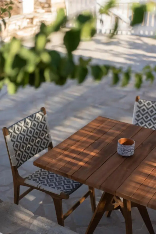 KAMEO, Antiparos