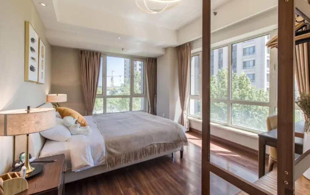 Home to Advanced Service Apartment New Country Exhibition Shop(Chinese Citizen Only)