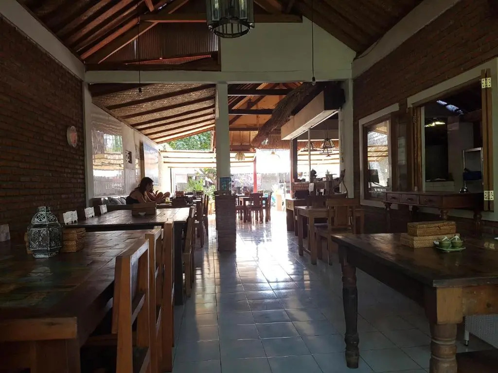 Enak Bungalow